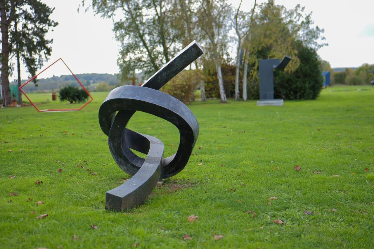 Gite Dans Parc De Sculptures - Gite "Pondichery" Port-Mort Eksteriør bilde