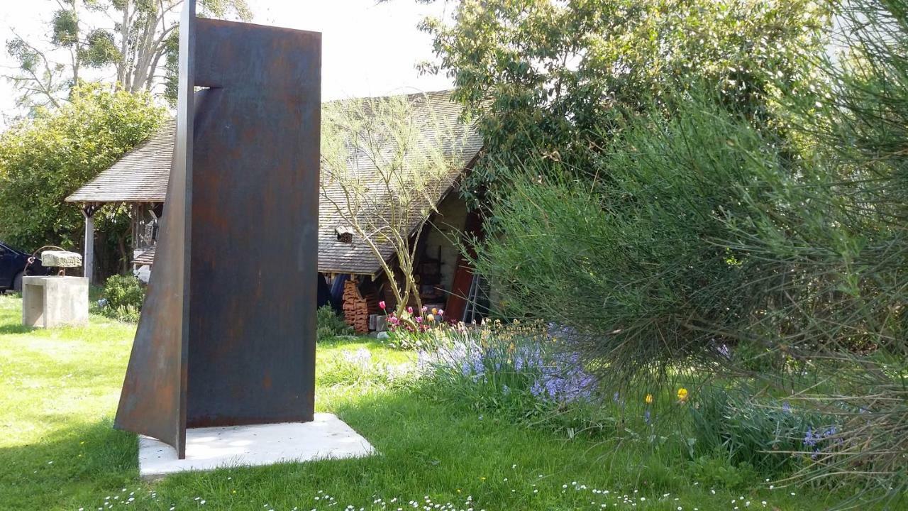 Gite Dans Parc De Sculptures - Gite "Pondichery" Port-Mort Eksteriør bilde